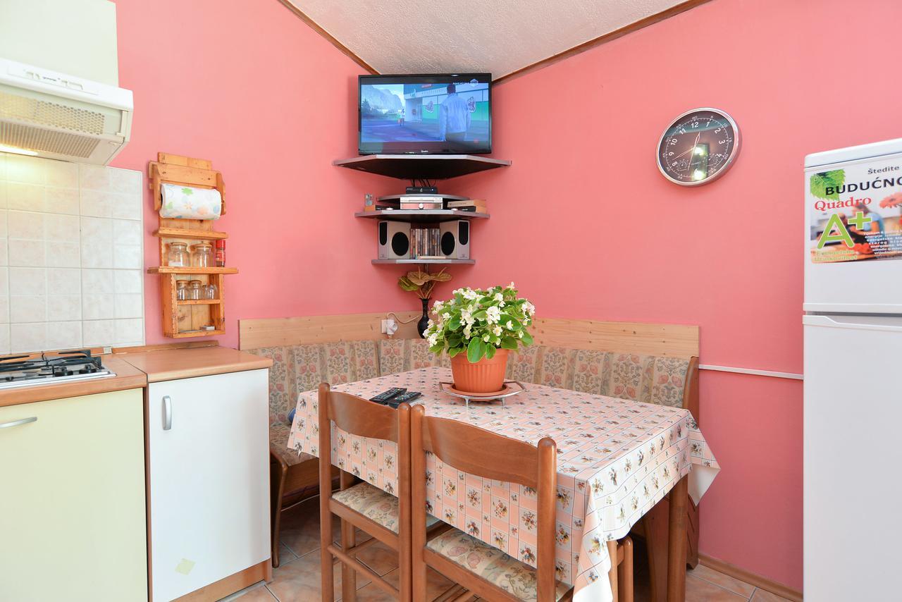 Apartments Predrag 498 เมดูลิน ภายนอก รูปภาพ